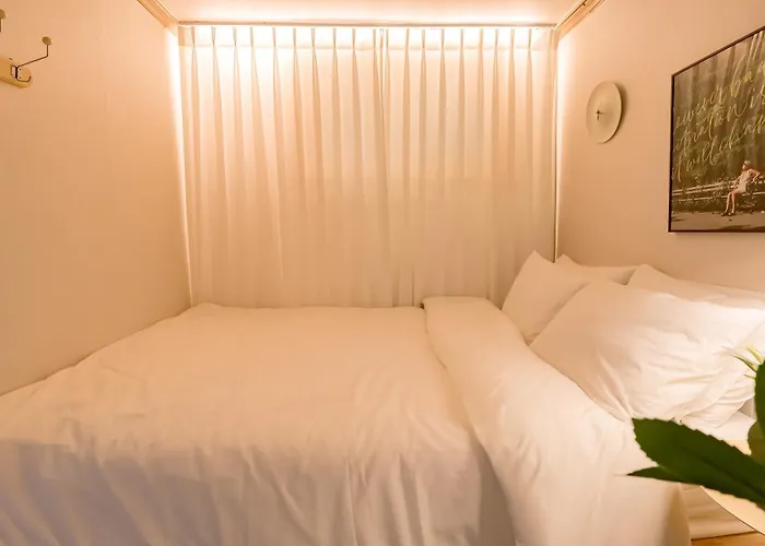 Gangnam, 3 Mins Nonhyeon Station, Hongdae, Itaewon, Garosu-gil, Coex, Seongsu, Gangnam Plastic Surgery Appartement *